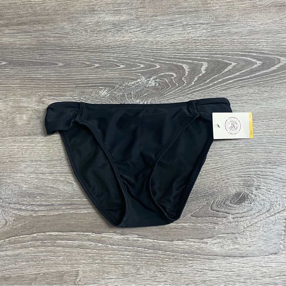 Black bikini bottom